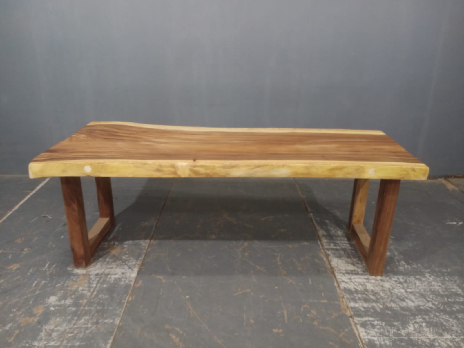 LIVE EDGE TABLES