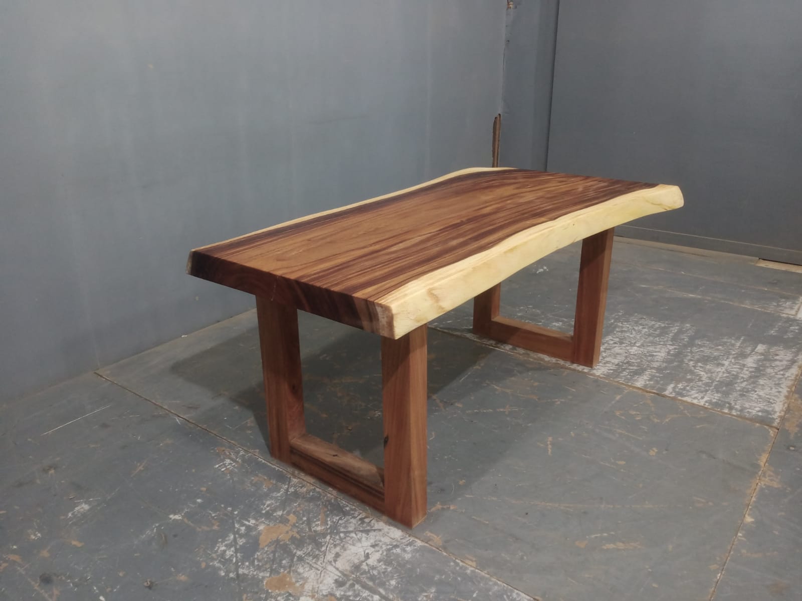 Live Edge Tables