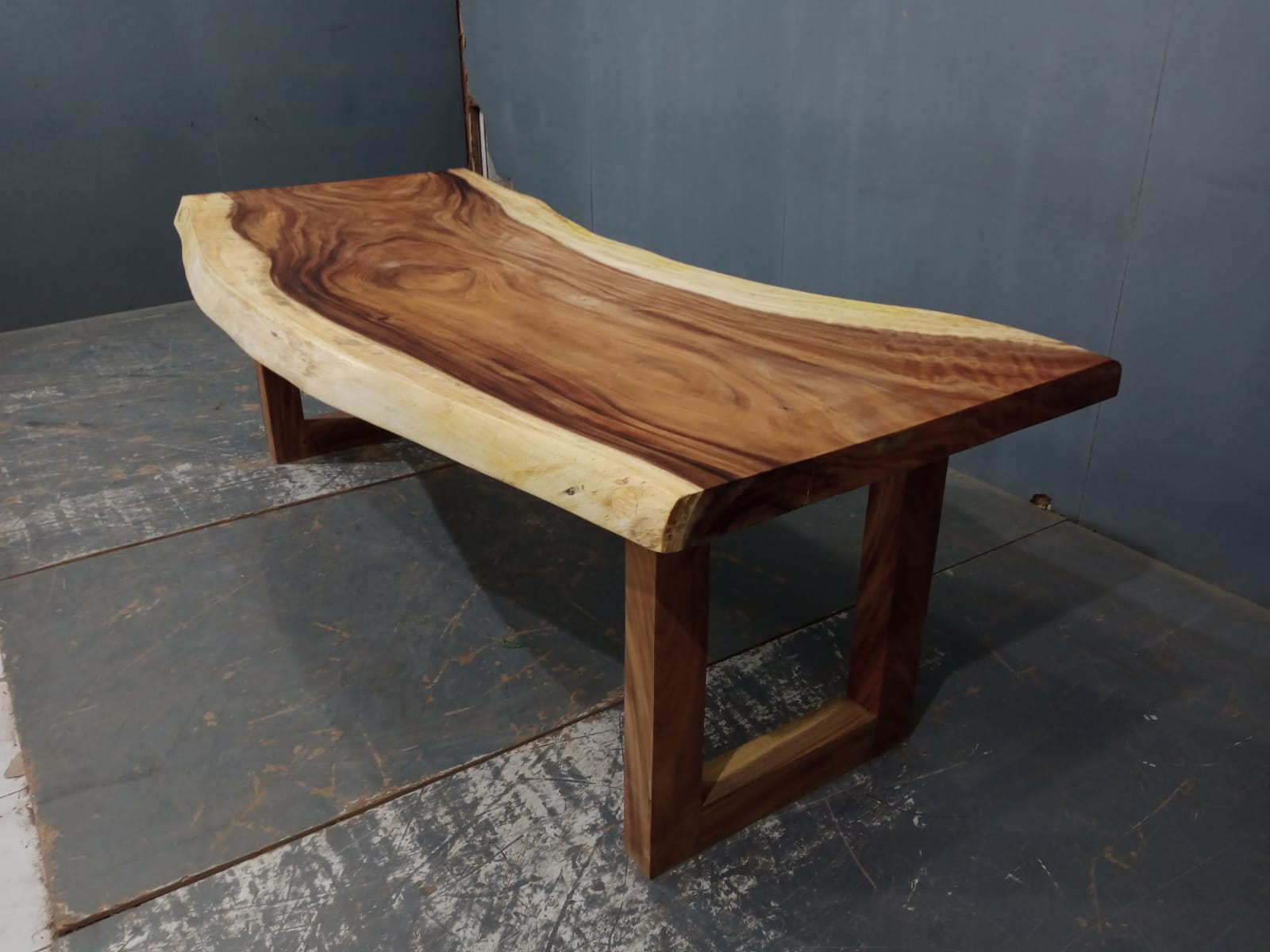 Live Edge Tables
