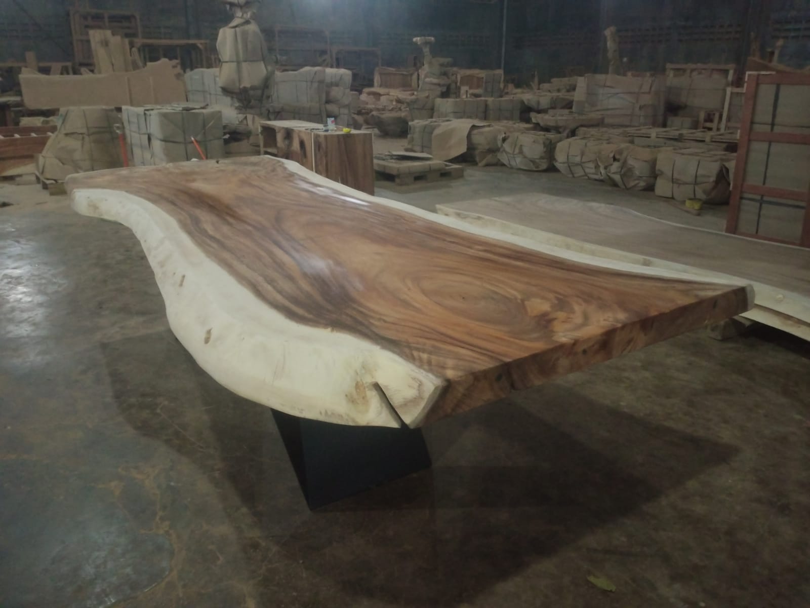 Live Edge Tables