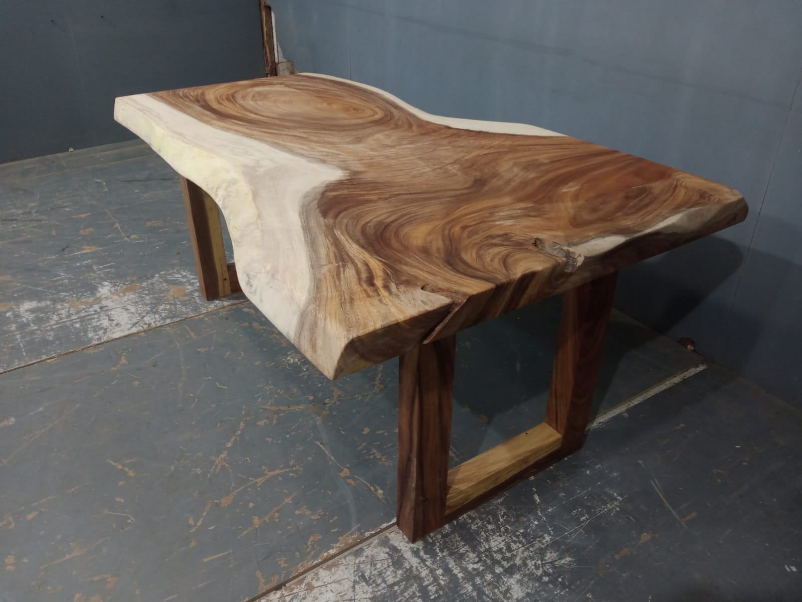 Live Edge Tables