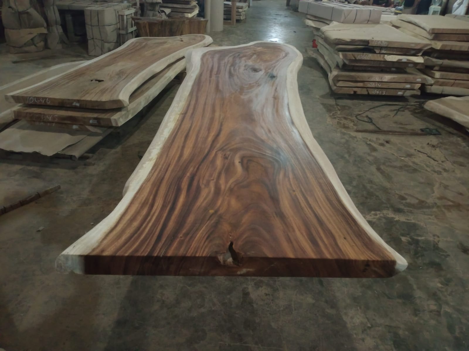 Live Edge Tables