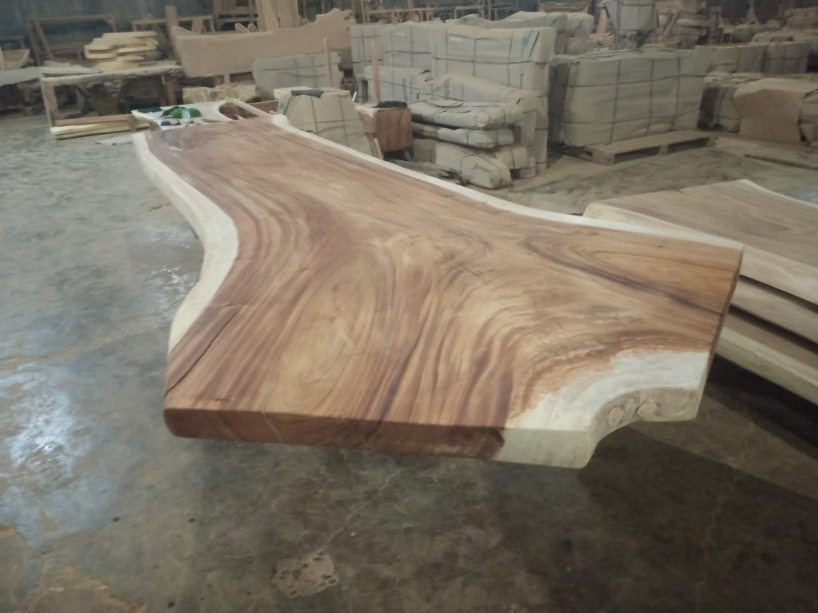 Live Edge Tables
