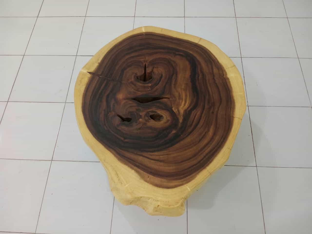 LIVE EDGE TABLES