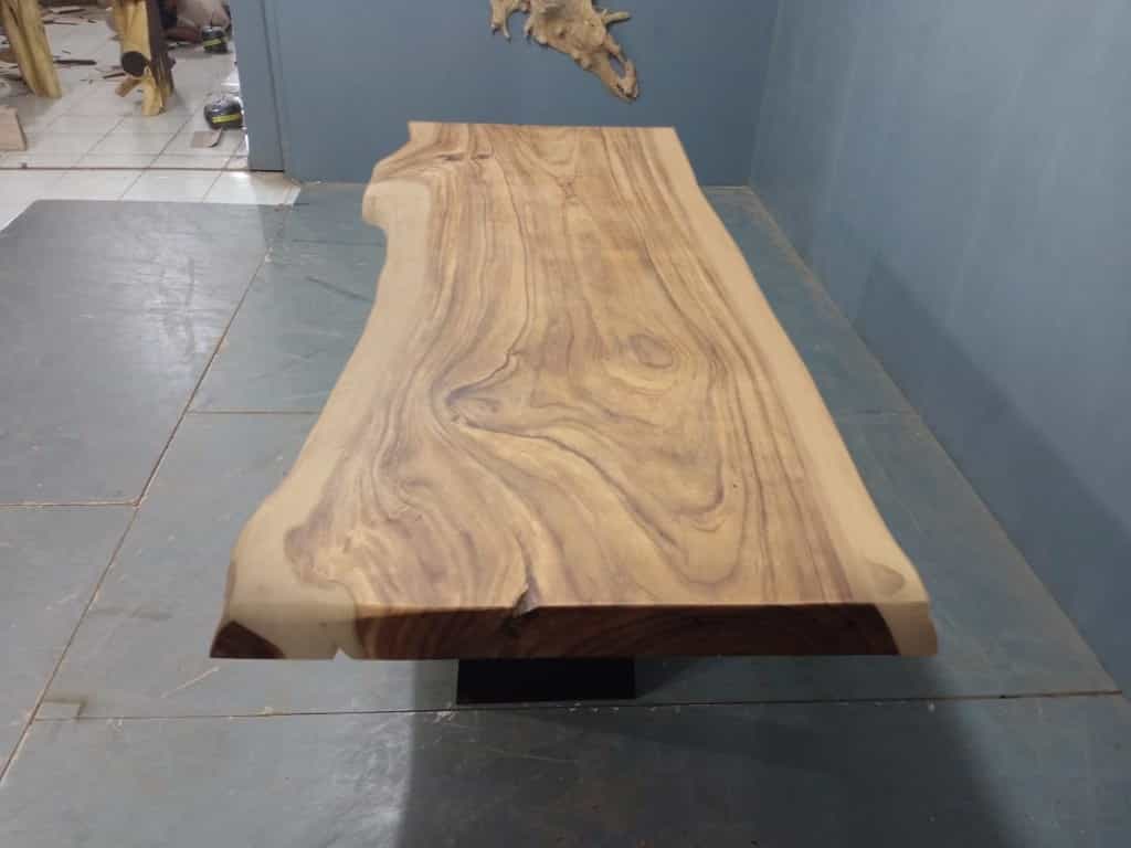 Live Edge Tables
