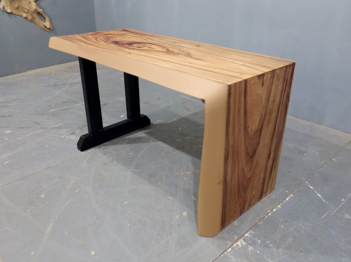 LIVE EDGE TABLES