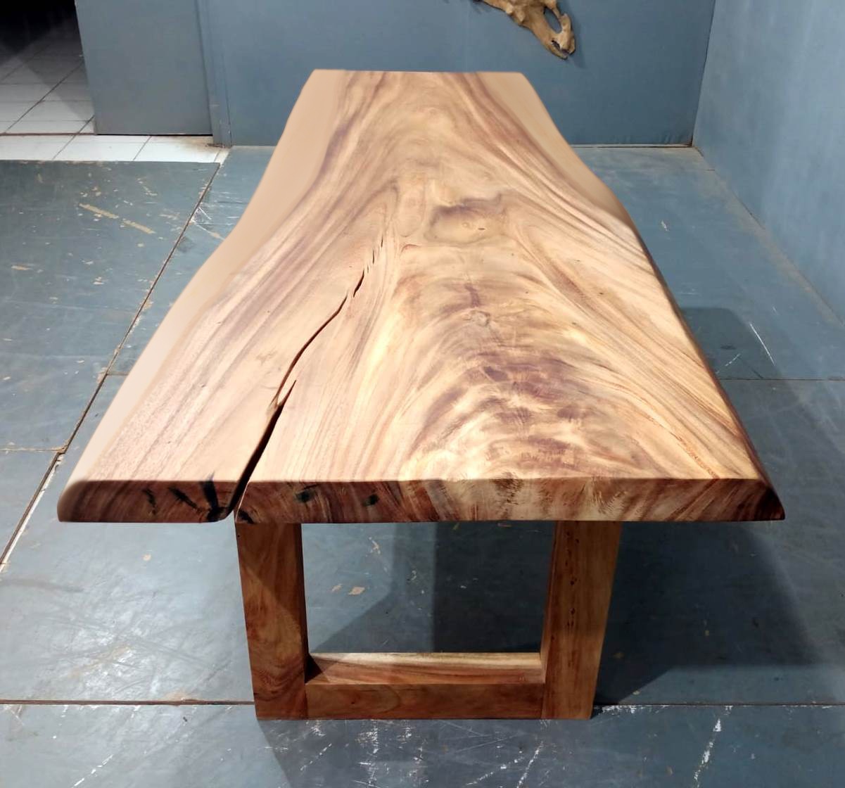 Live Edge Tables