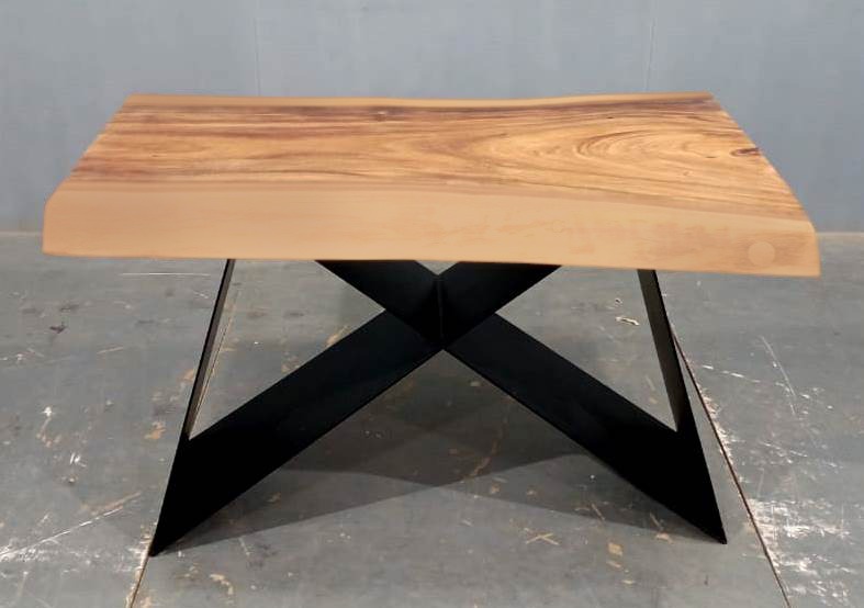 LIVE EDGE TABLES