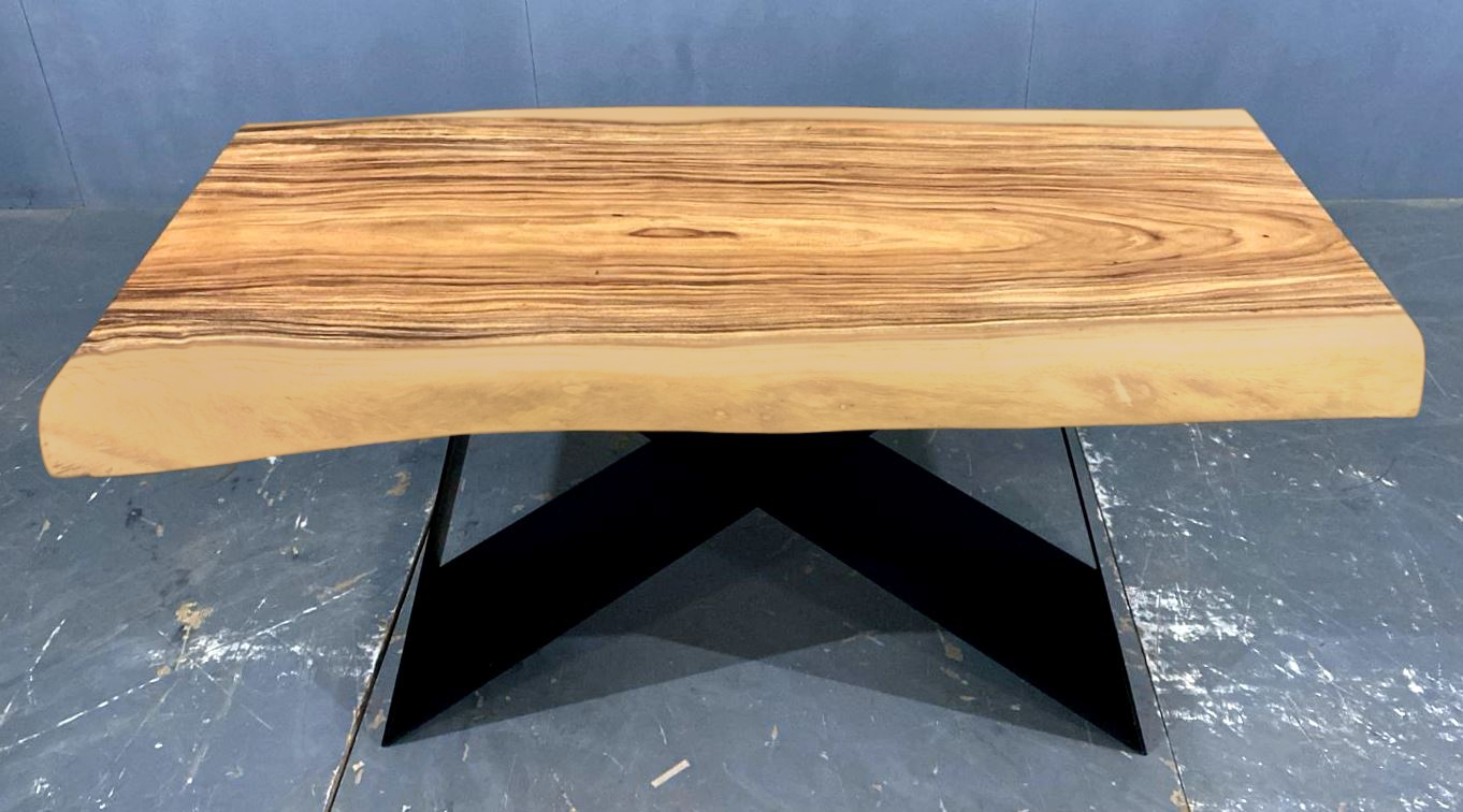 LIVE EDGE TABLES