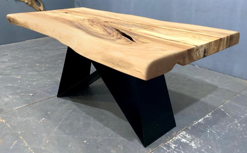 LIVE EDGE TABLES