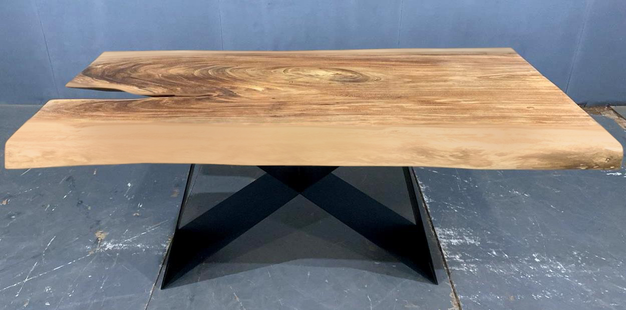 LIVE EDGE TABLES