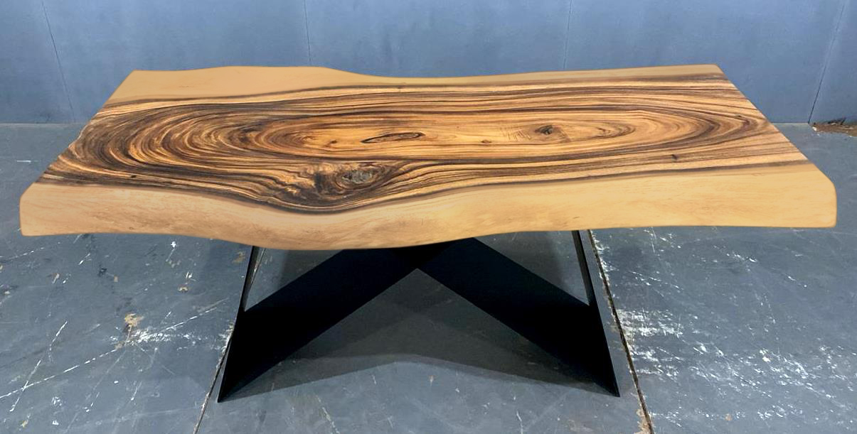 LIVE EDGE TABLES