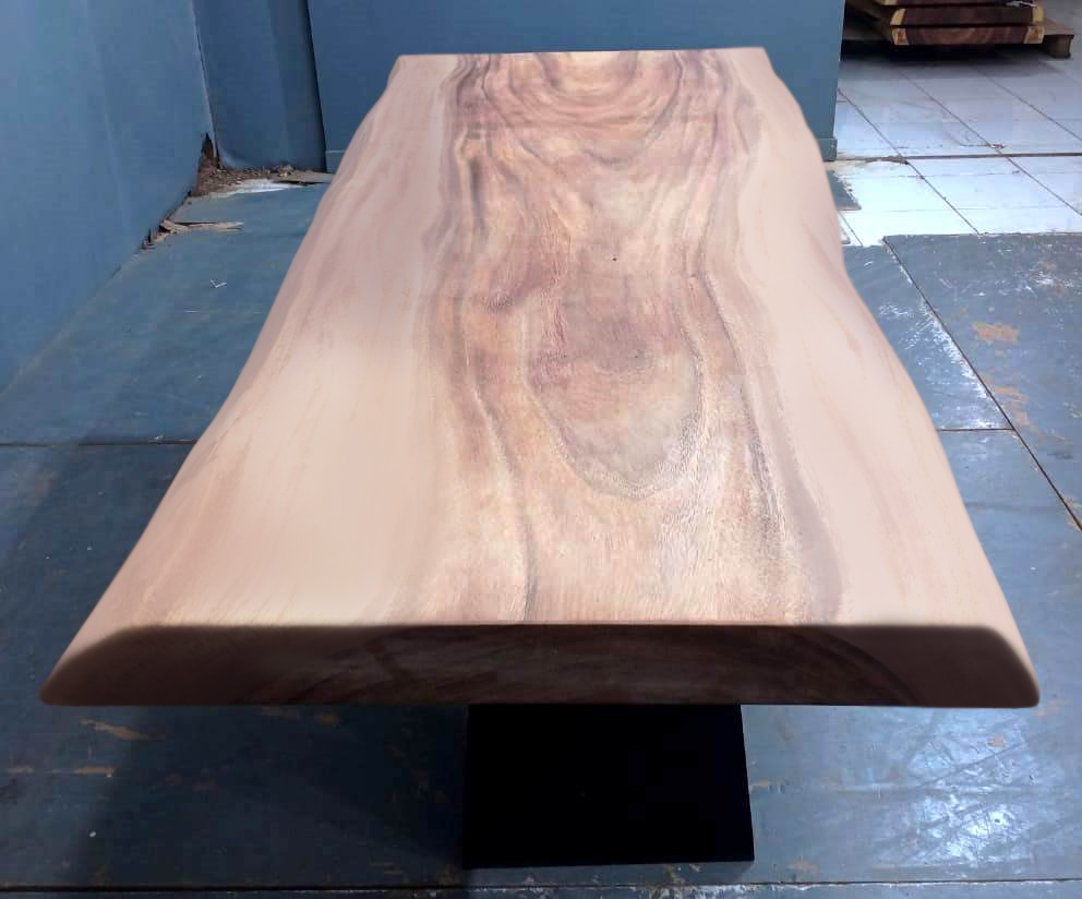 Live Edge Tables