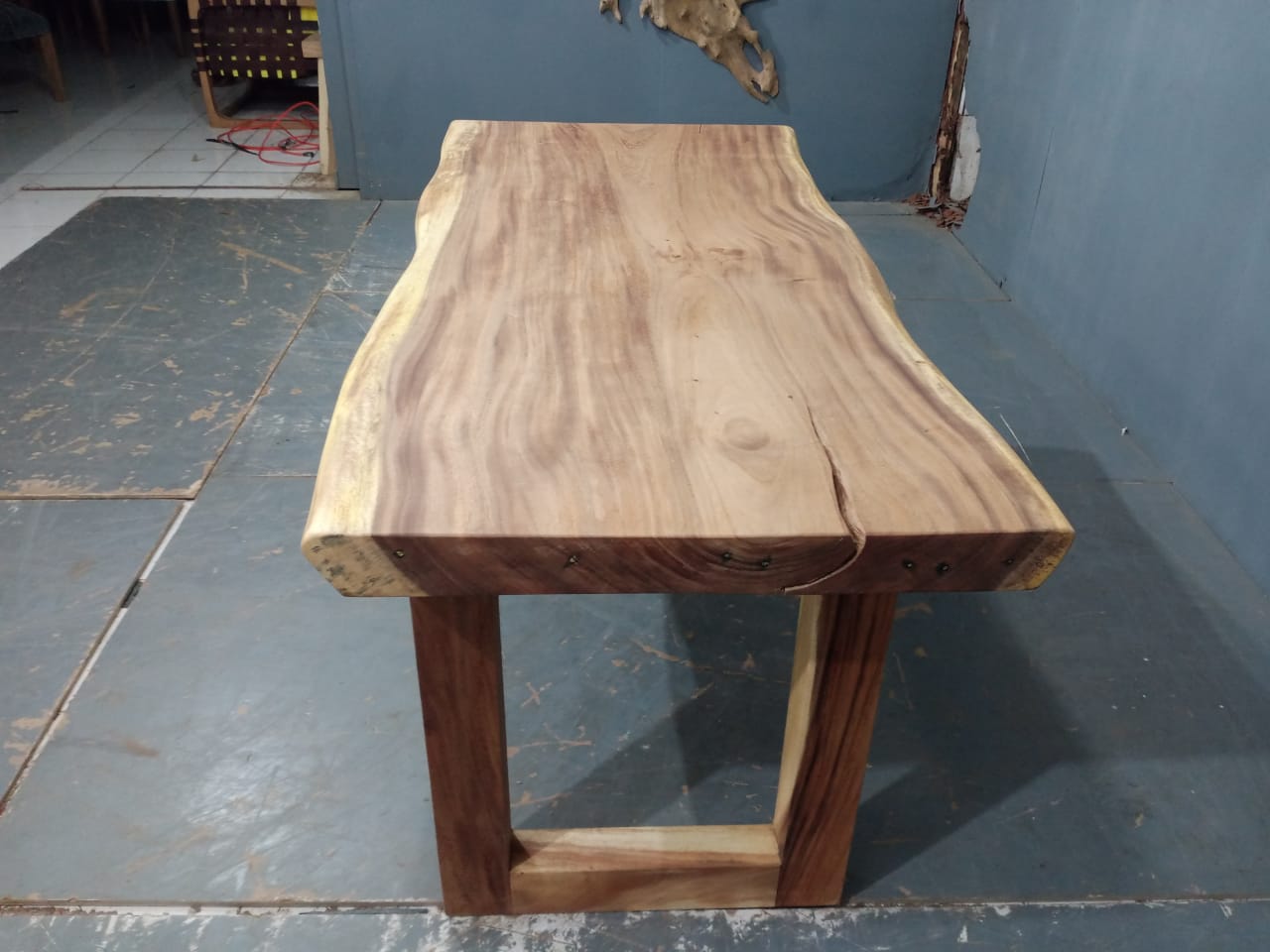Live Edge Tables