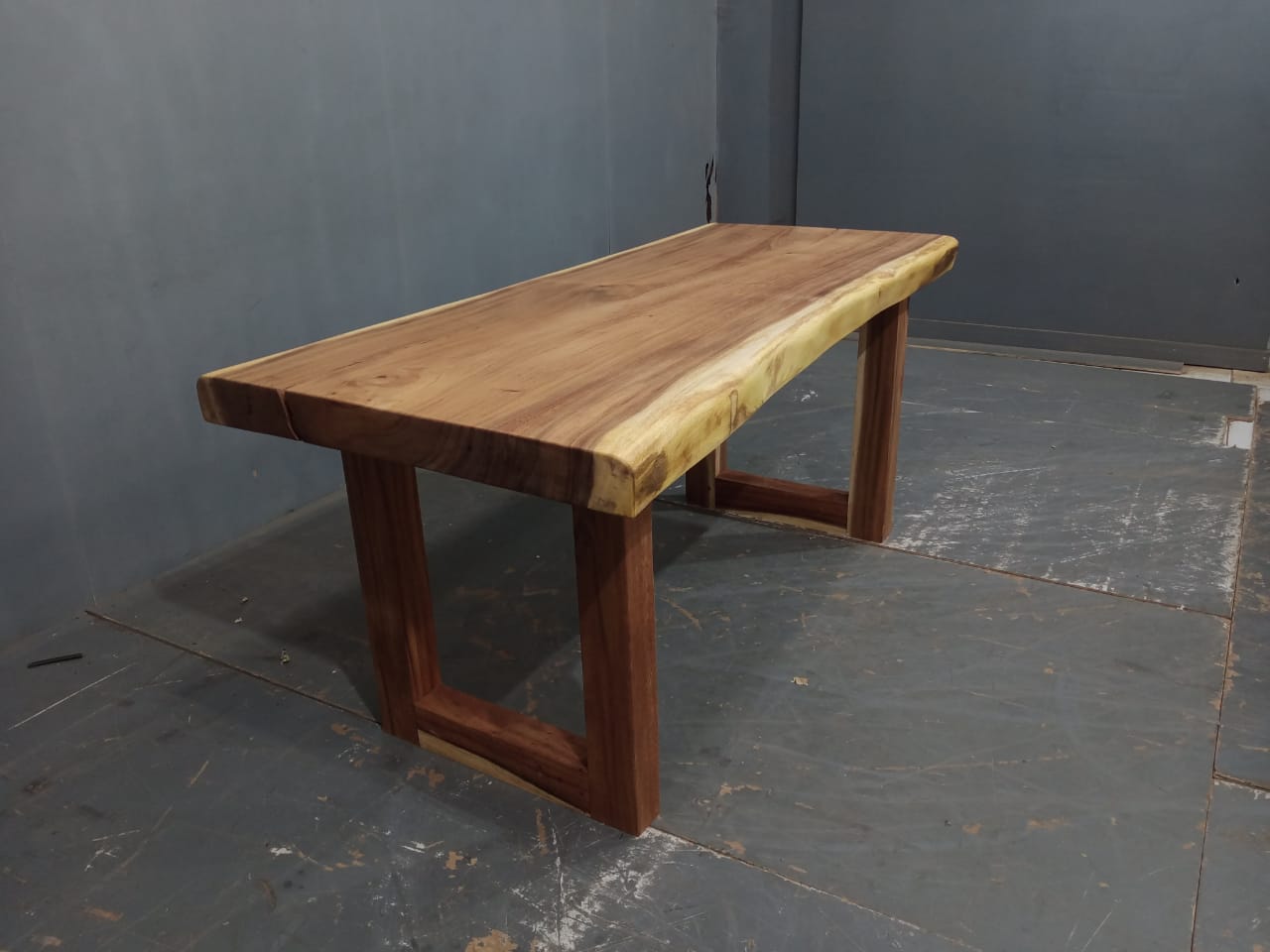 Live Edge Tables