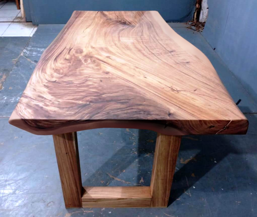 Live Edge Tables