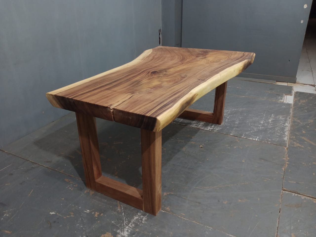 Live Edge Tables