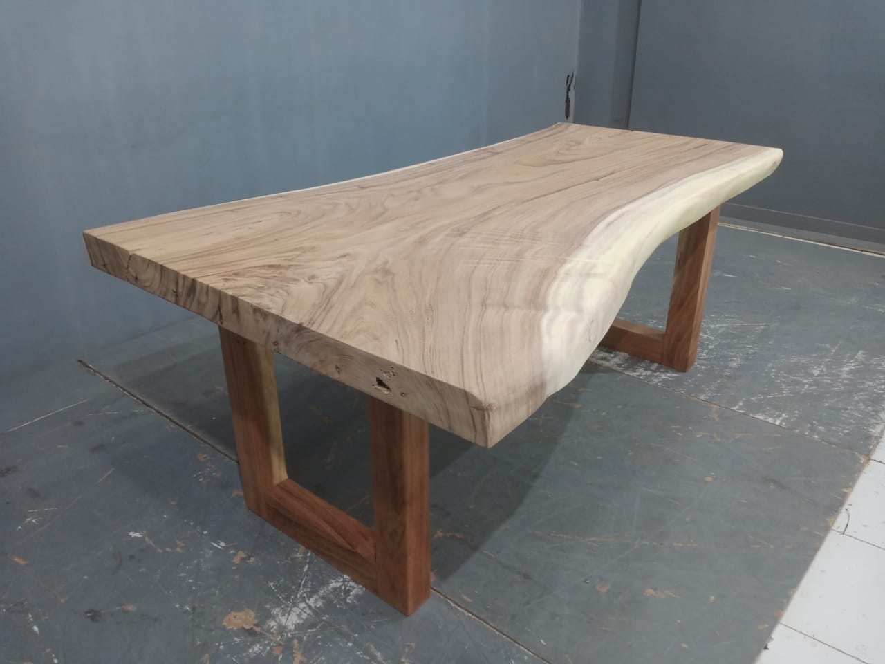 Live Edge Tables