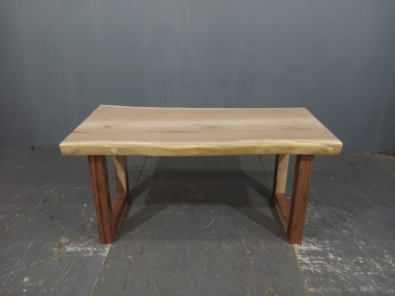 LIVE EDGE TABLES