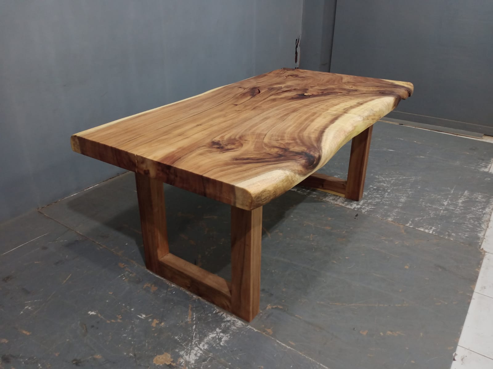 Live Edge Tables
