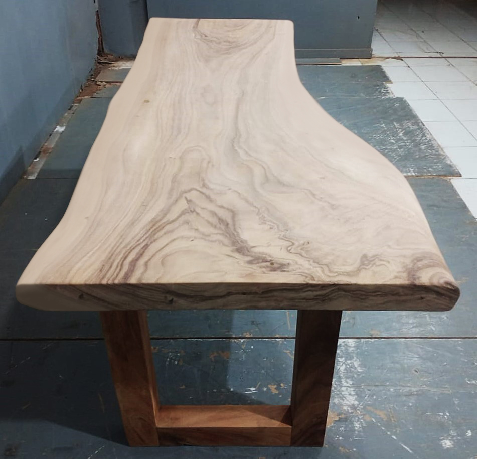 Live Edge Tables