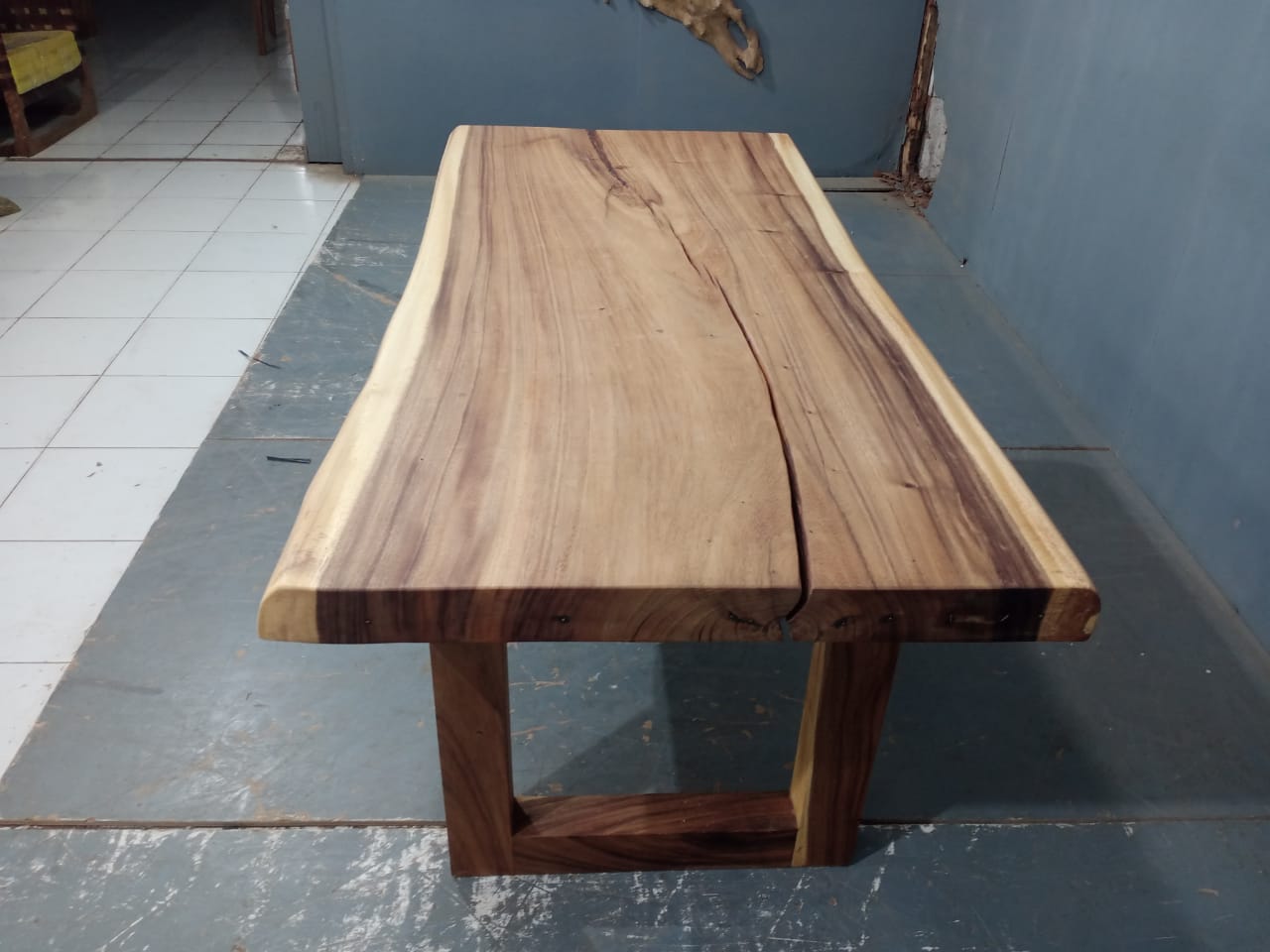 Live Edge Tables