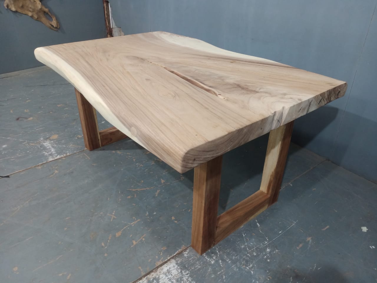 Live Edge Tables
