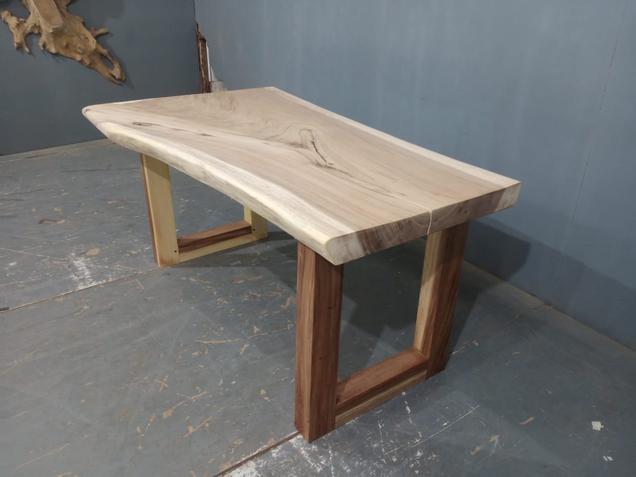 Live Edge Tables
