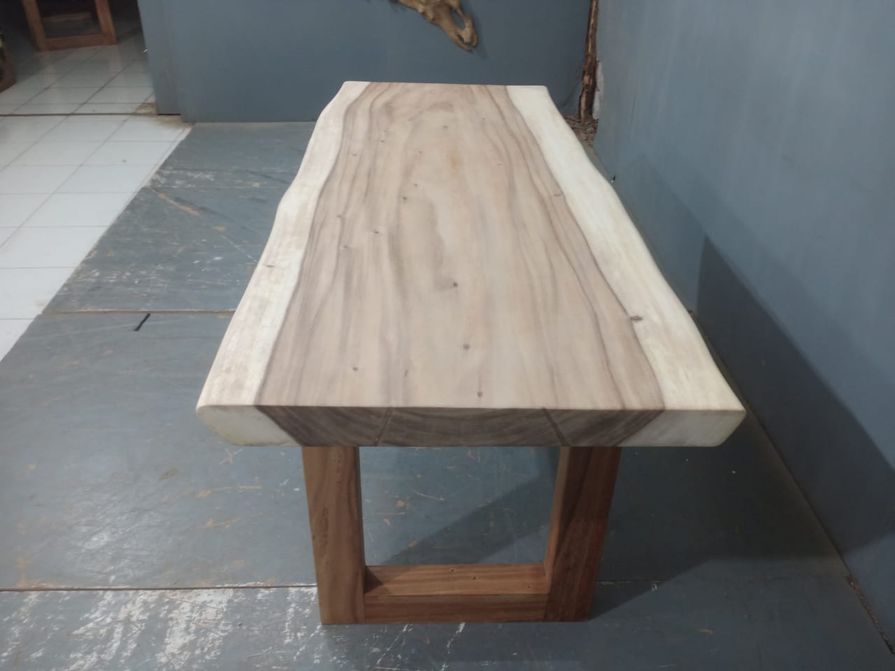 Live Edge Tables