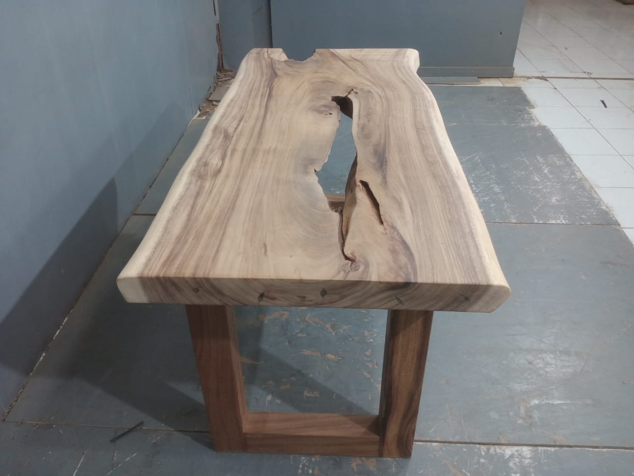 Live Edge Tables