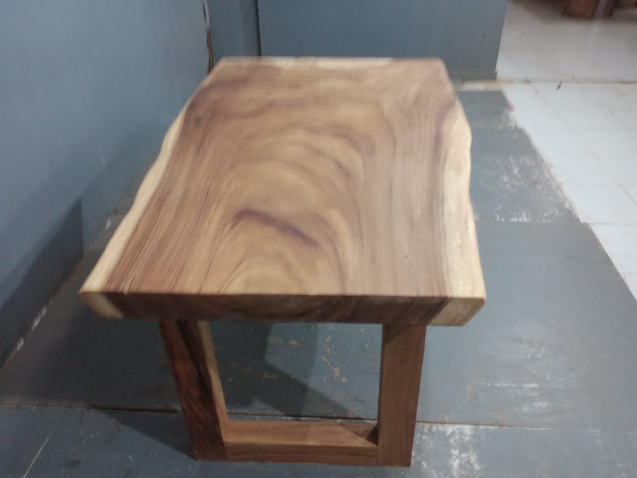 Live Edge Tables