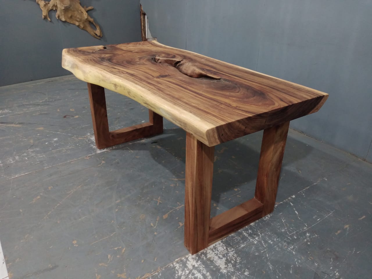 Live Edge Tables