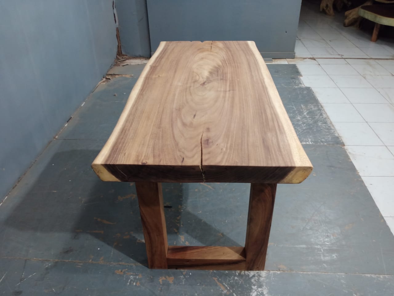 Live Edge Tables