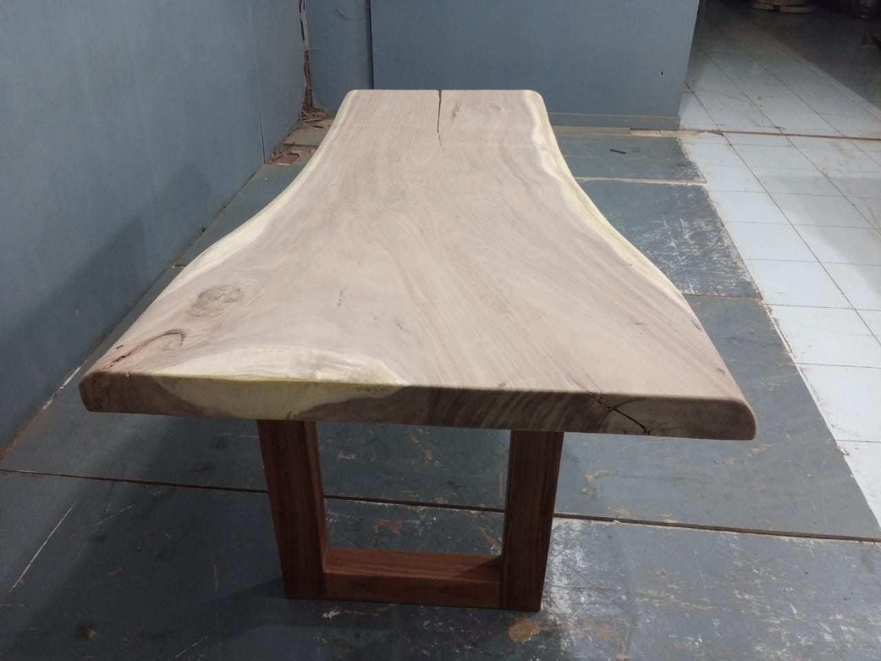 Live Edge Tables