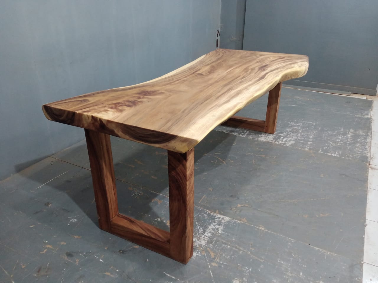Live Edge Tables