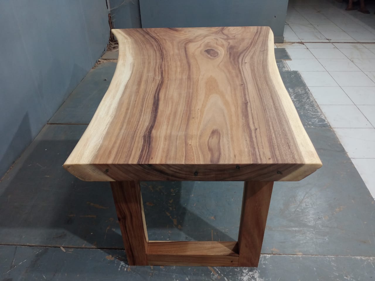 Live Edge Tables