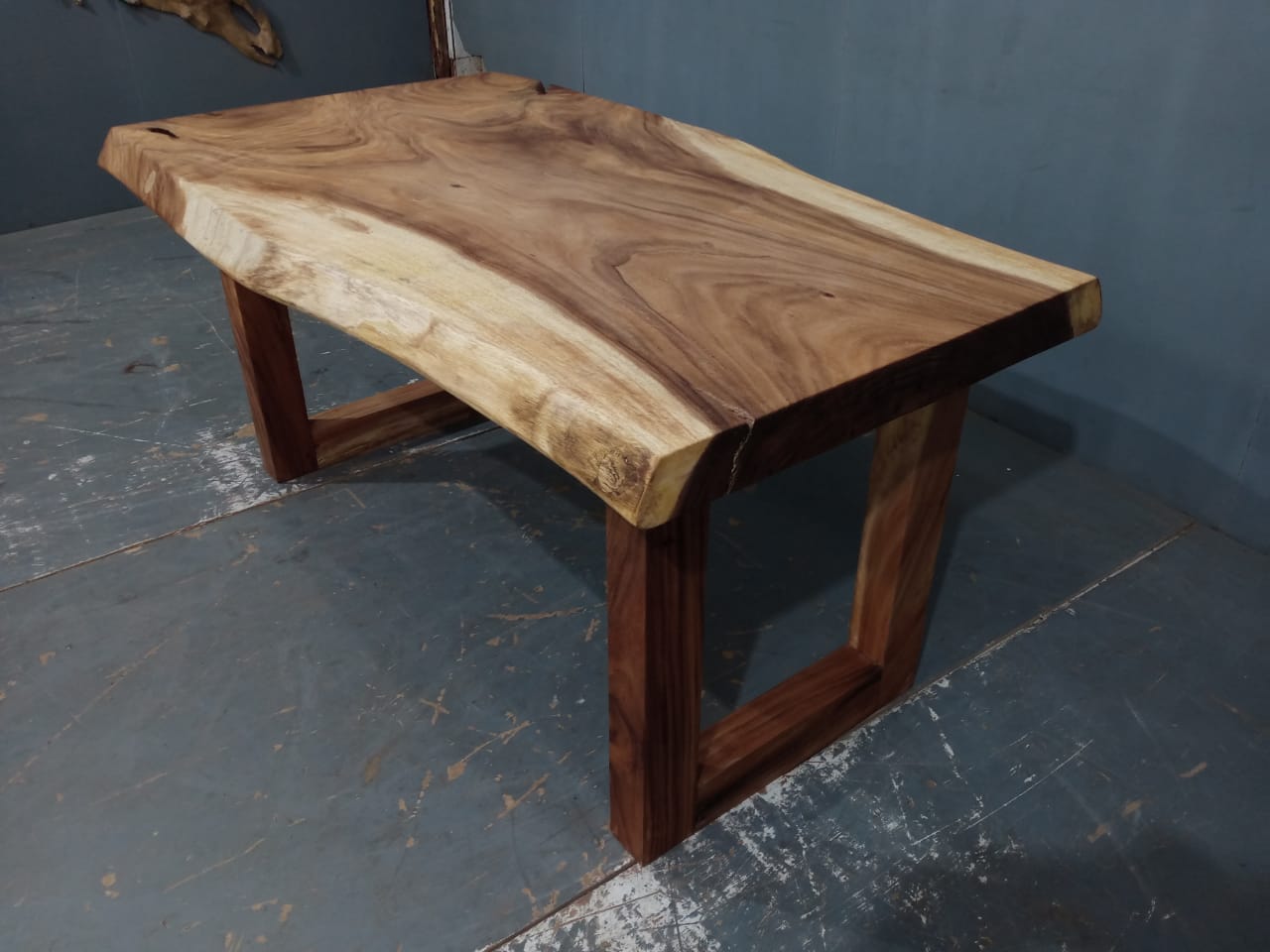 Live Edge Tables