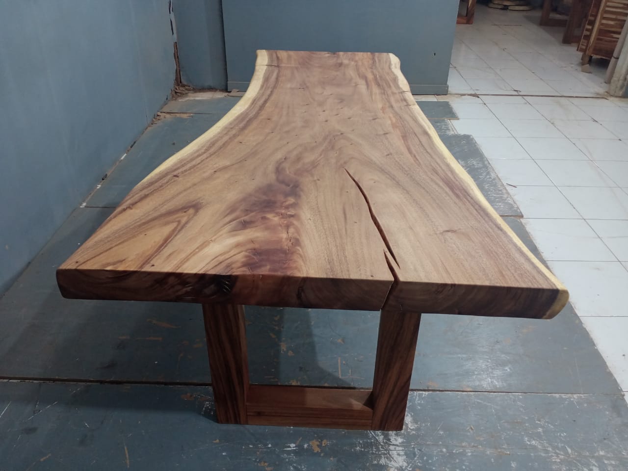 Live Edge Tables