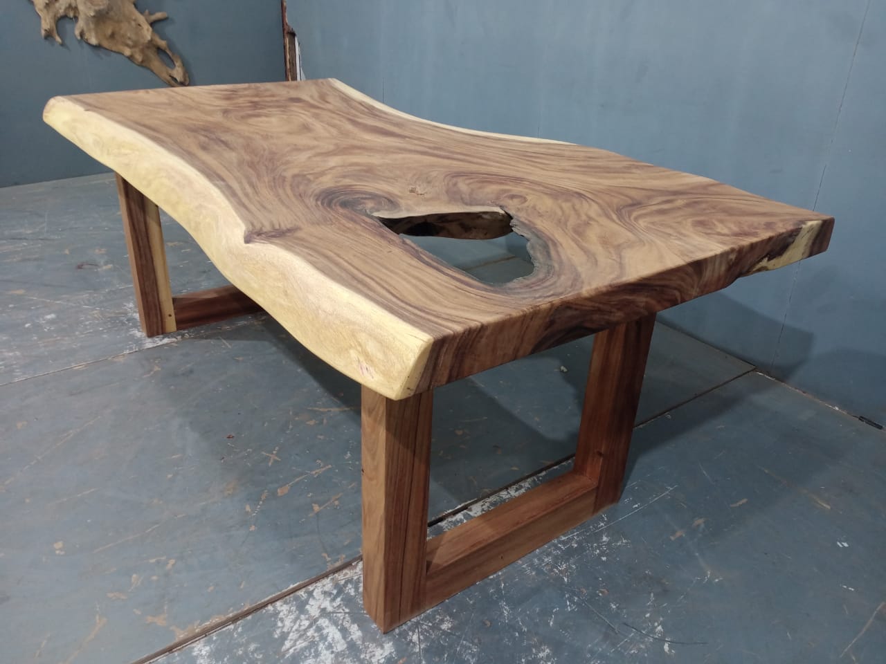 Live Edge Tables