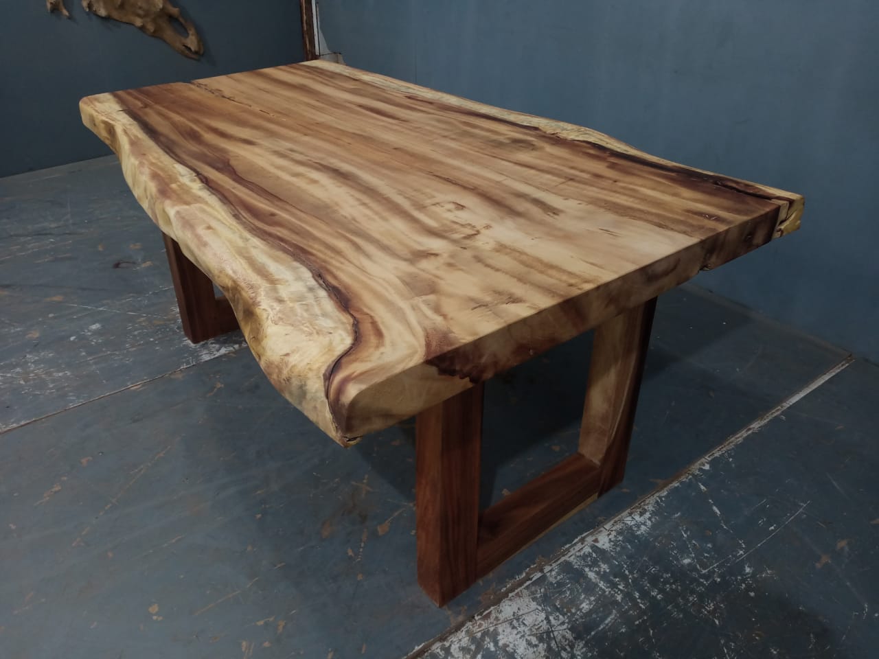 Live Edge Tables