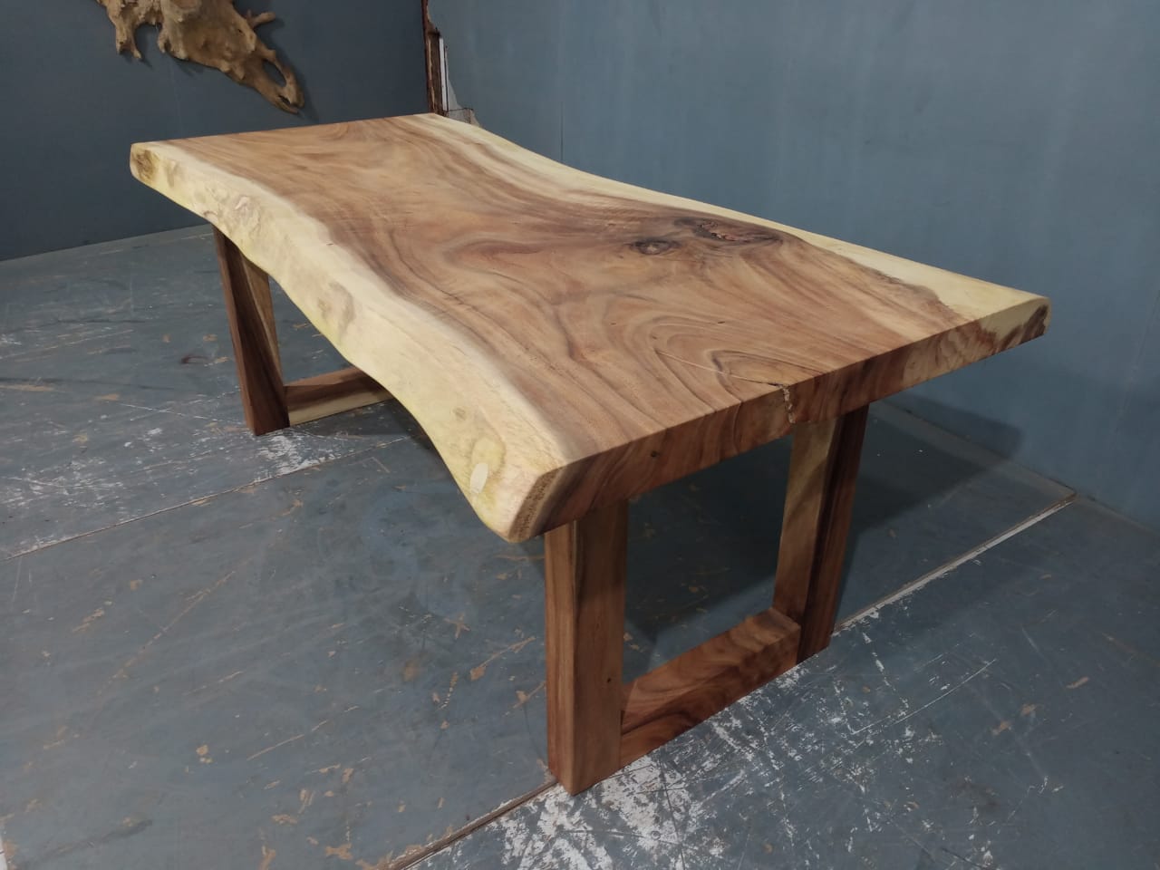Live Edge Tables