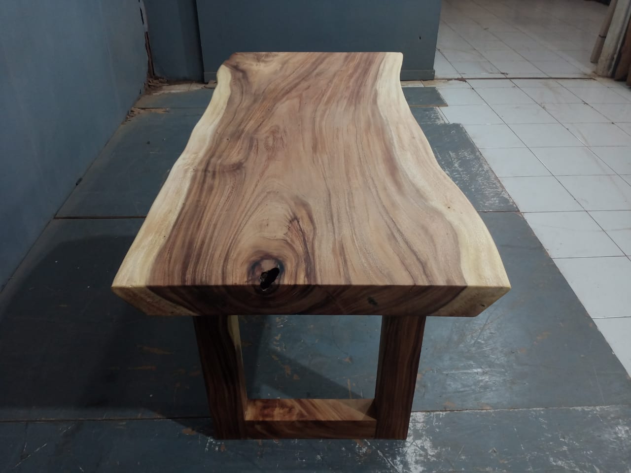 Live Edge Tables