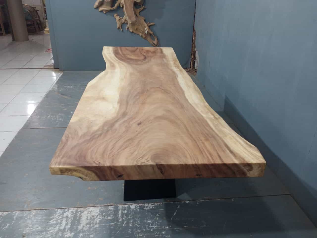 Live Edge Tables