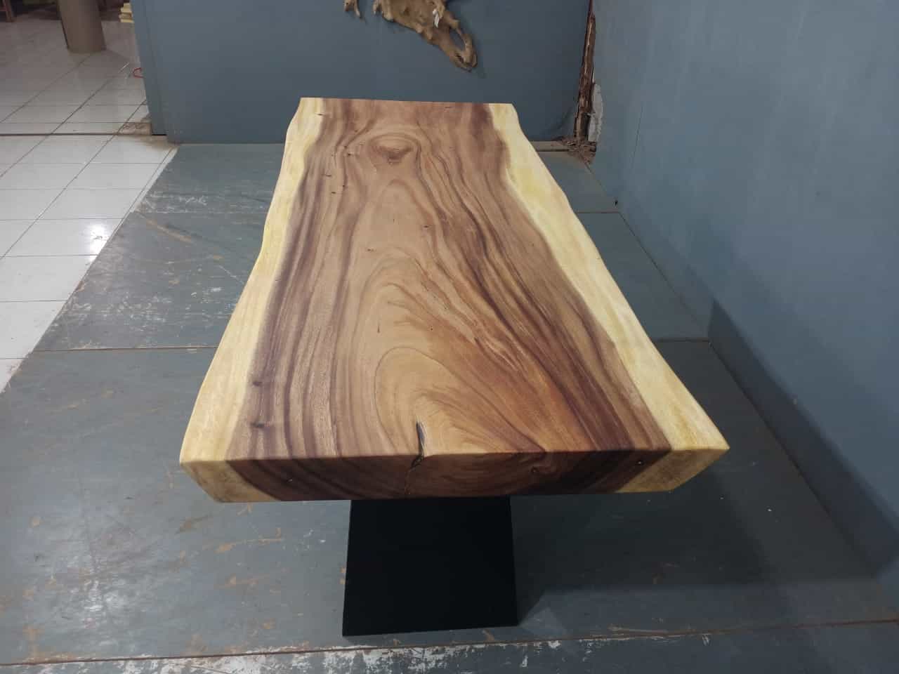 Live Edge Tables