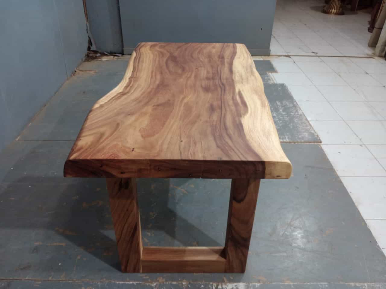 Live Edge Tables