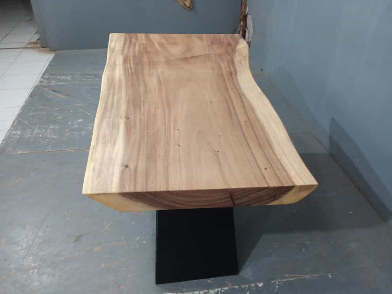 Live Edge Tables