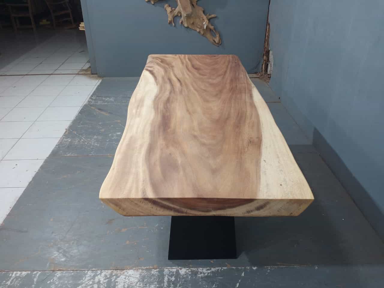 Live Edge Tables