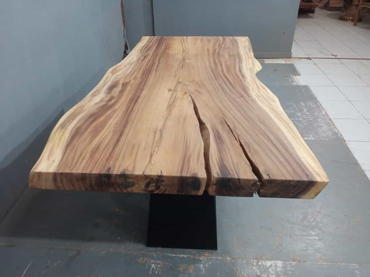 Live Edge Tables