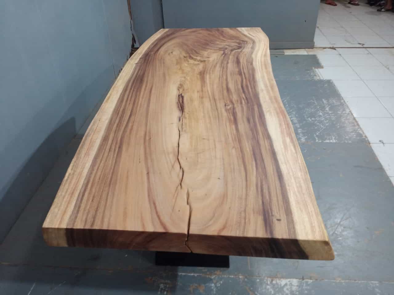 Live Edge Tables