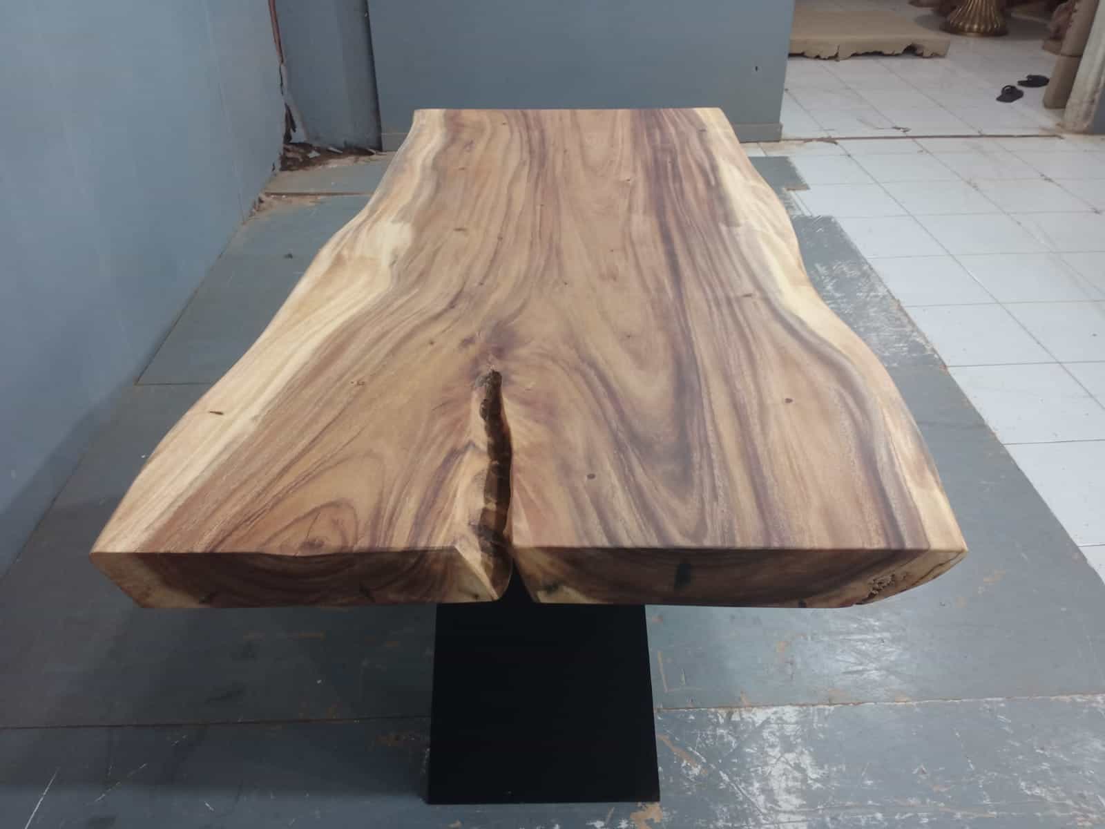 Live Edge Tables